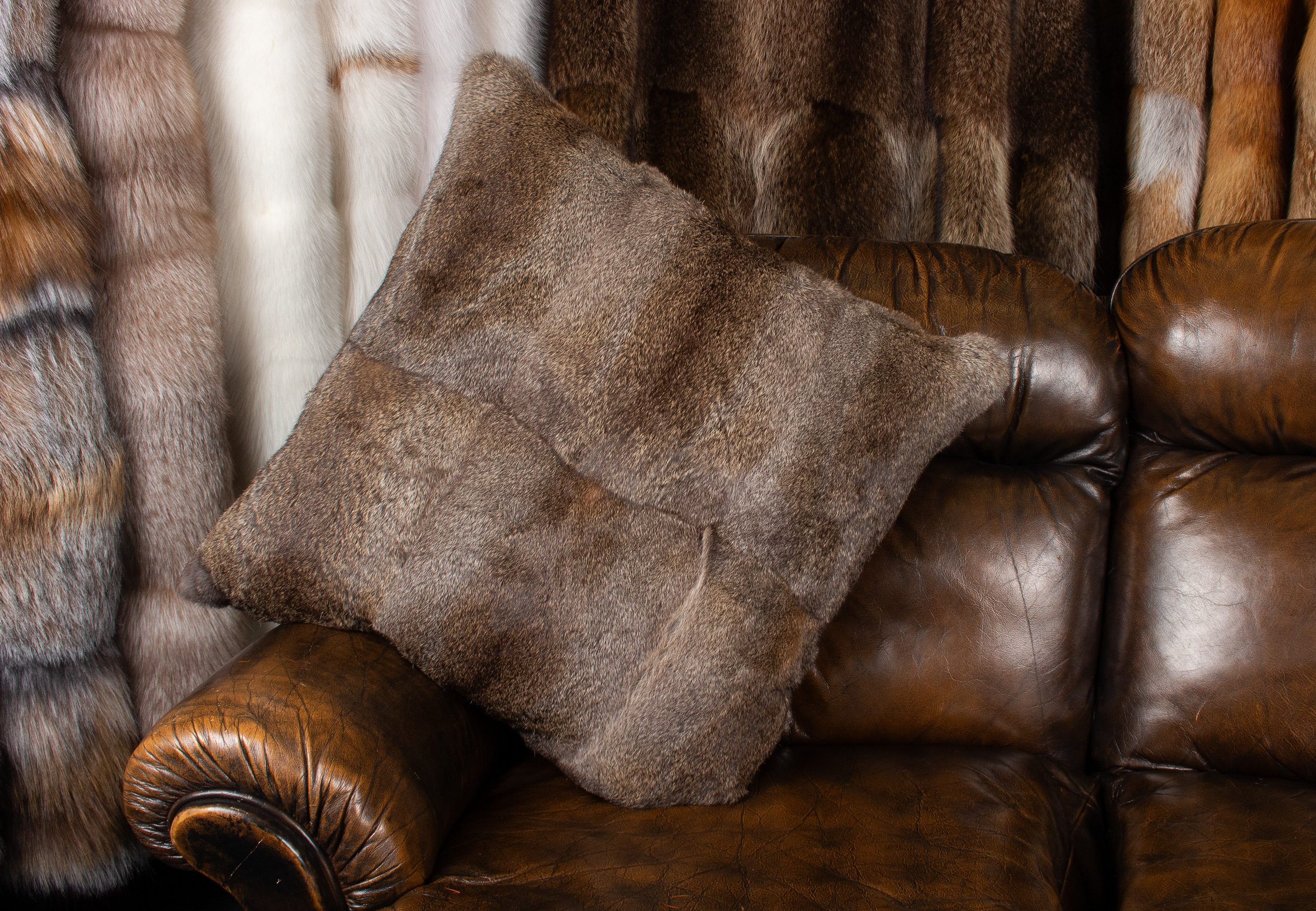 Kuschelwarmes Kaninkissen in Hasenfarbe Kuschelwarmes Kaninkissen in Hasenfarbe