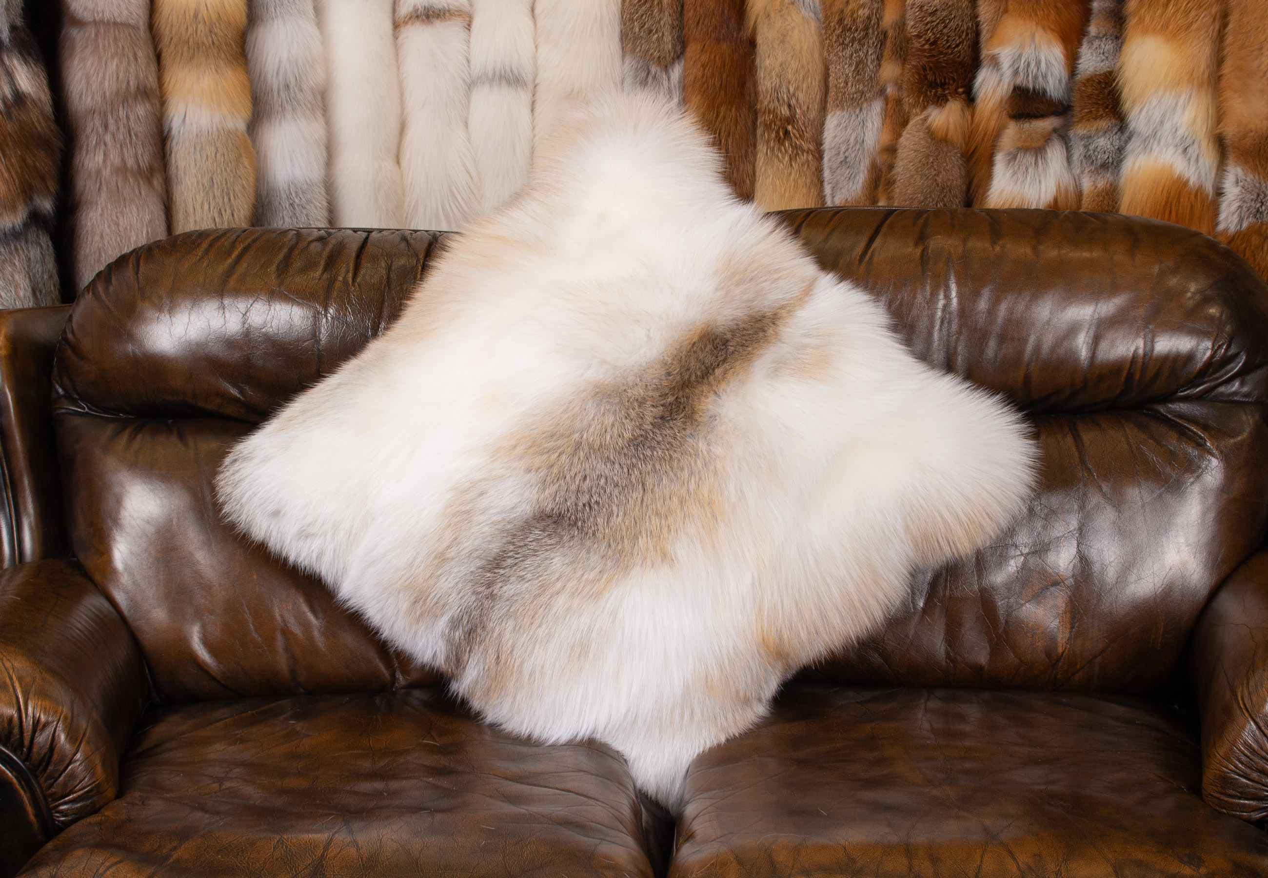 Pelzkissen aus Sun Glo Fuchs Pelzkissen aus Sun Glo Fuchs