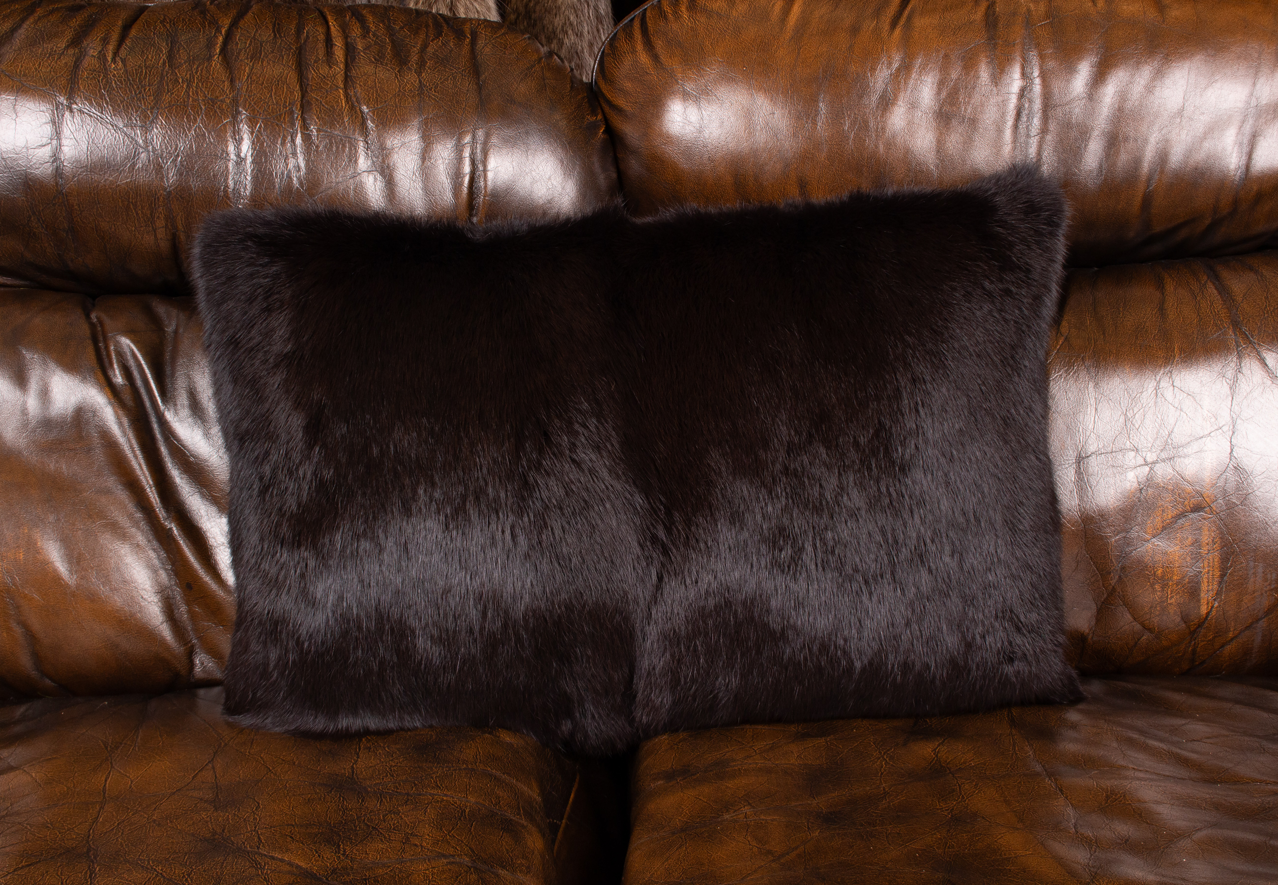 Echtfell Kanin Pelzkissen Mahagony Echtfell Kanin Pelzkissen Mahagony