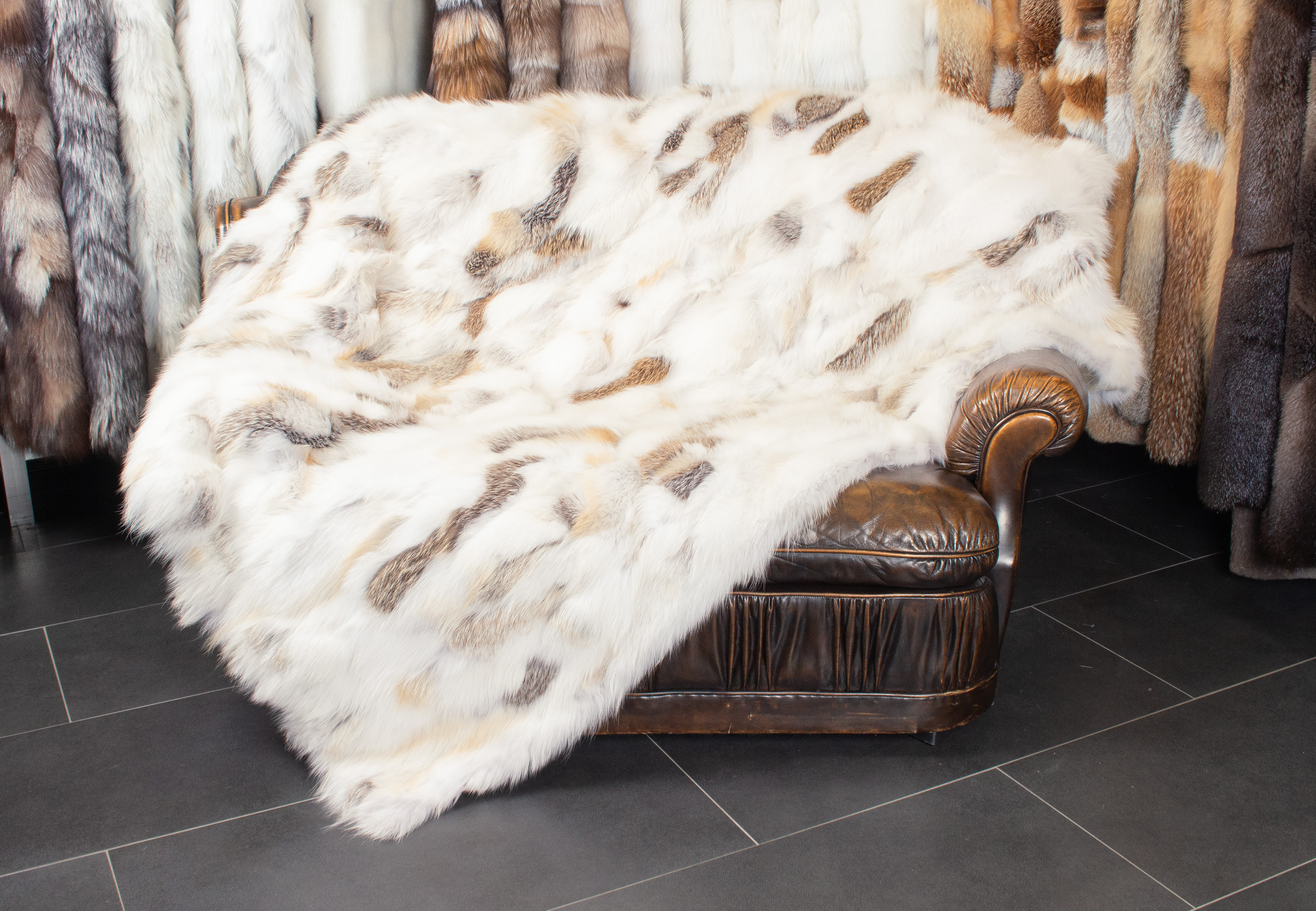 Fawnlight Fuchsstücken Pelzdecke Creme