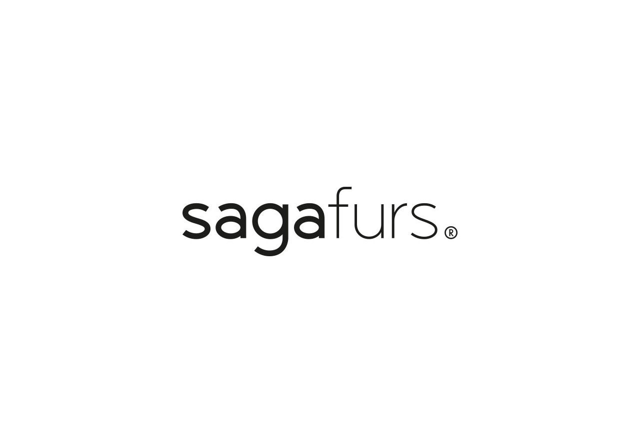 SAGA Royal - Pelzteppich aus natürlichen Shadowfüchsen