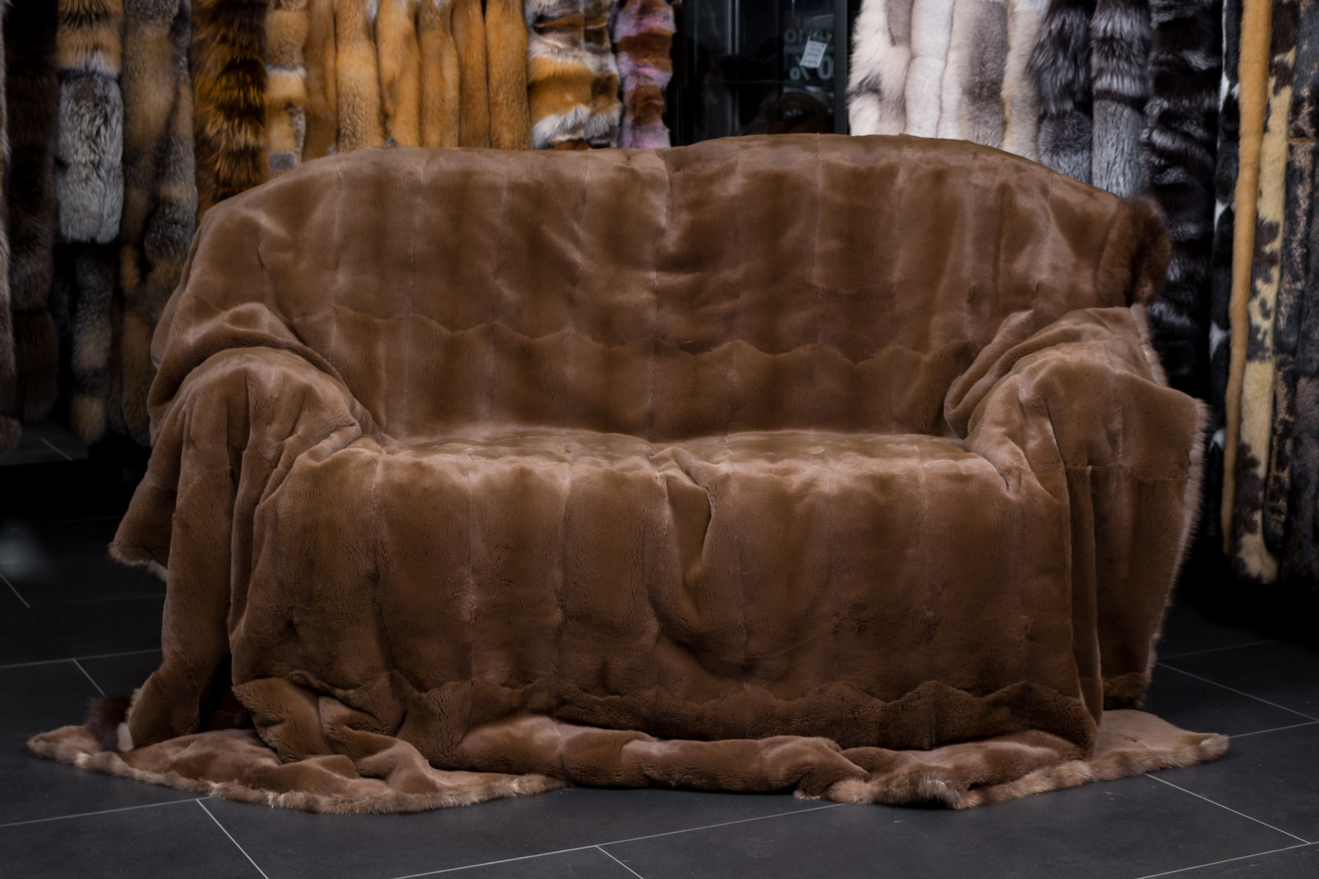 7-Zobeldecke-russischen-Bargusin-Zobeln Edle Zobeldecke aus russischen Bargusin Zobeln