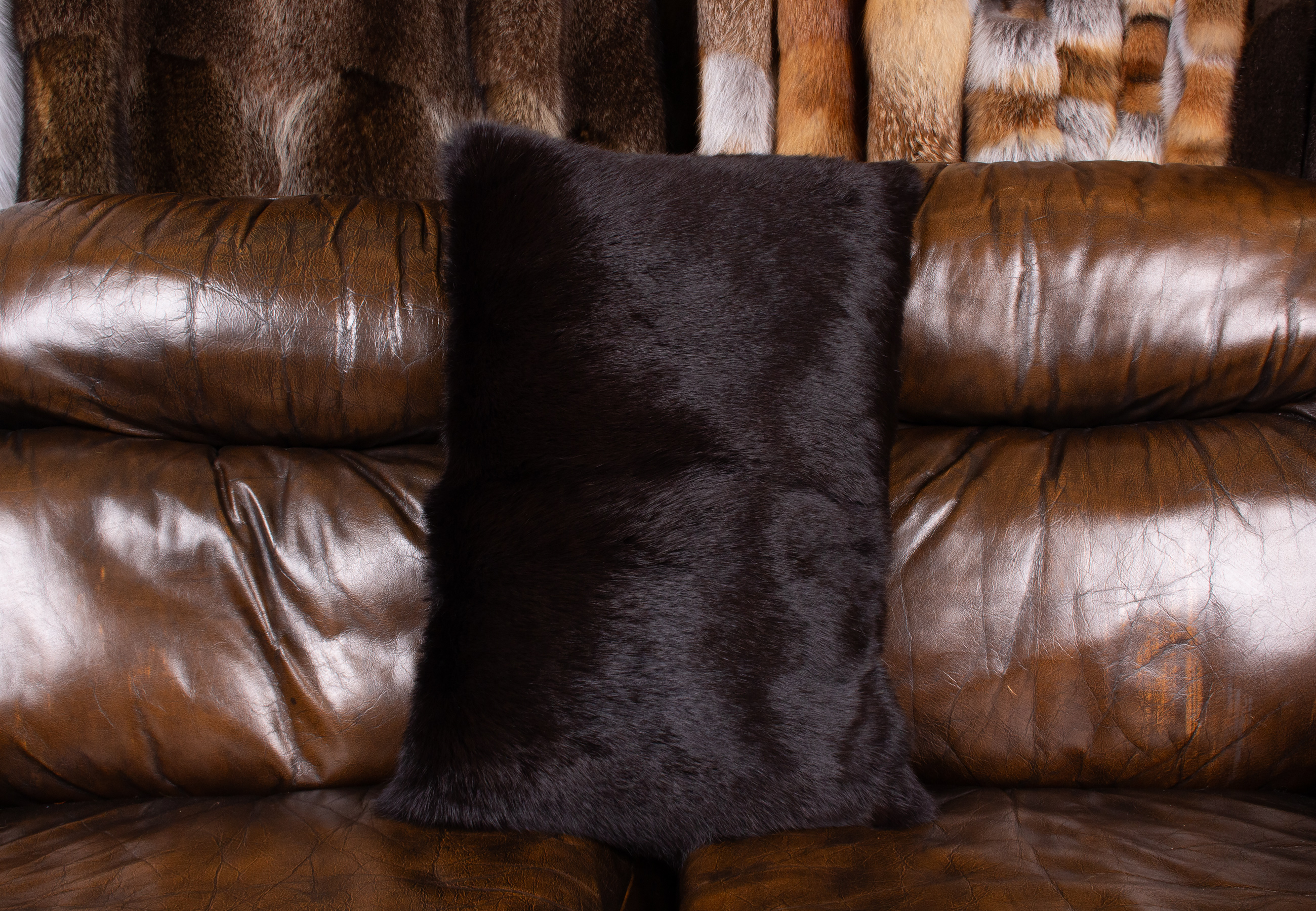 Echtfell Kanin Pelzkissen Mahagony Echtfell Kanin Pelzkissen Mahagony