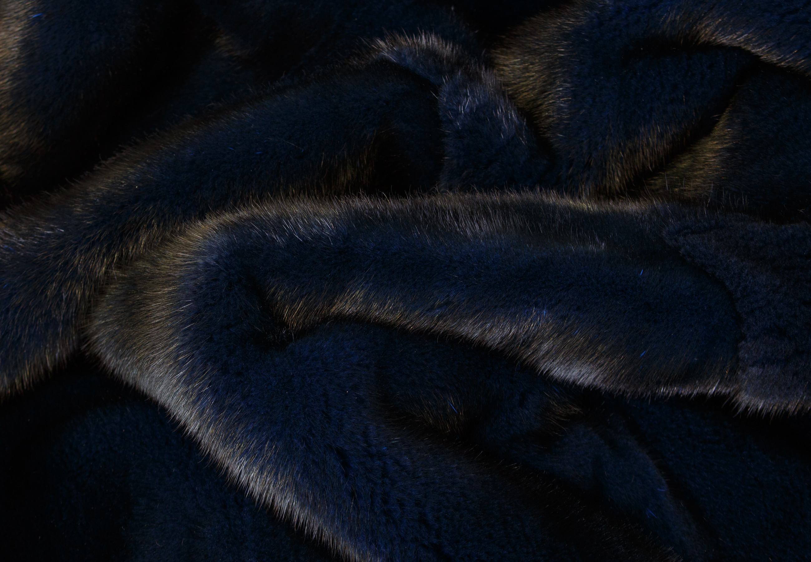 Edle Nerzdecke in Meeresblau