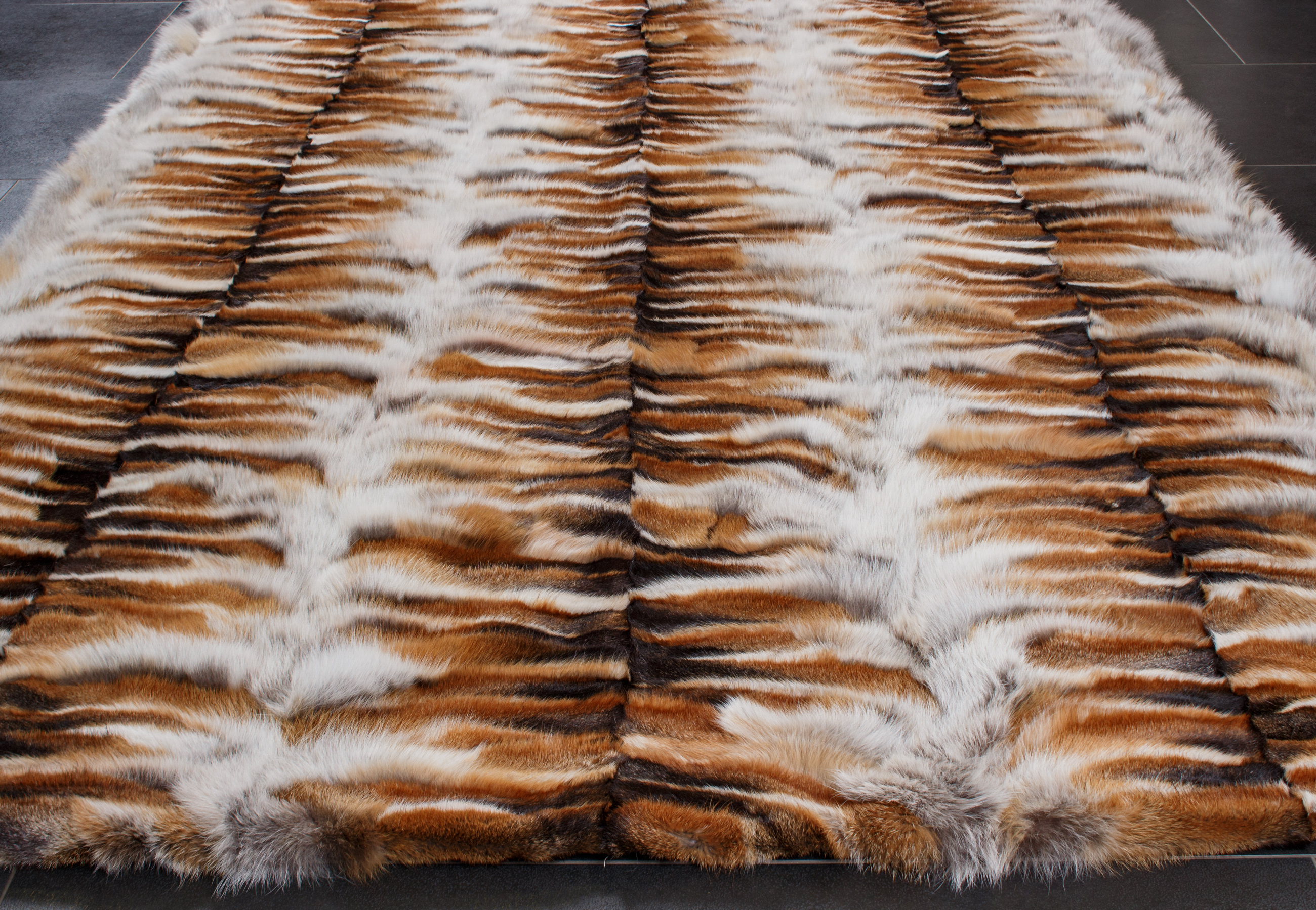 Rotfuchsstücken Fellteppich aus Echtpelz Rotfuchsstücken Fellteppich aus Echtpelz