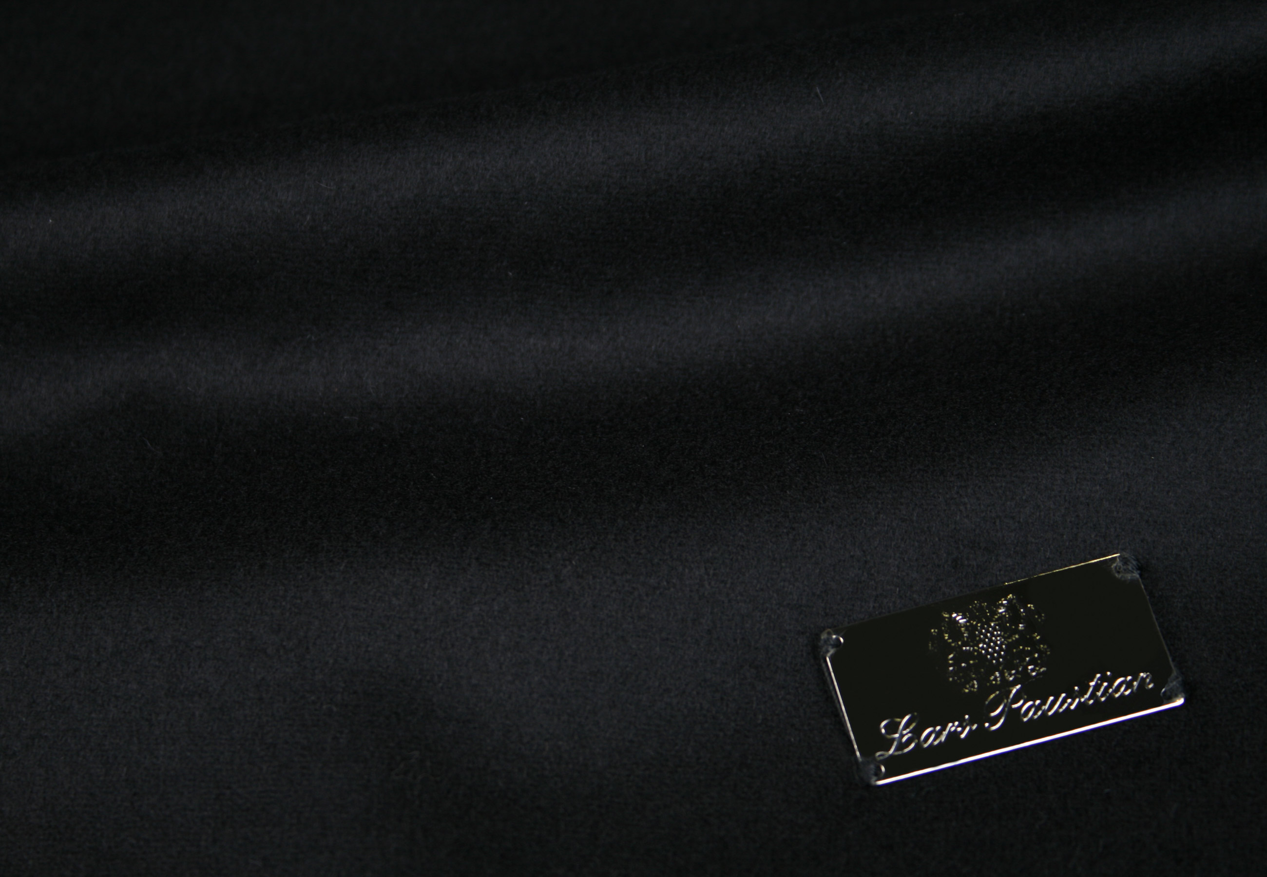 rueckfutter-schwarz-500703 Platinum Fuchs Echtpelz Kuscheldecke - TOP LOT 2019