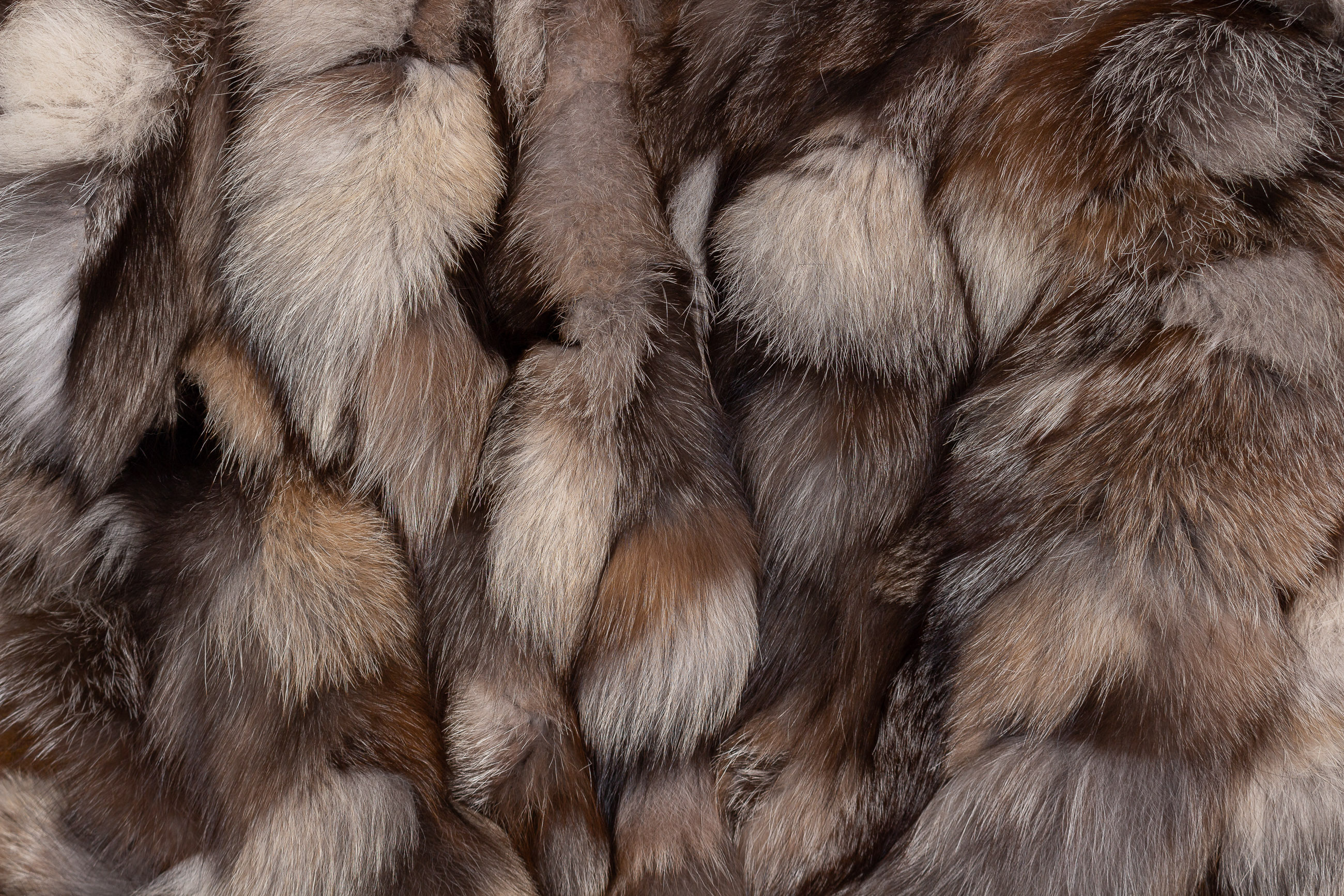 8-3502-Echtpelz-Felldecke-Fuchsst-cken-Eisberg-Lars-Paustian Echtpelz Fuchsseiten Felldecke "Eisberg"