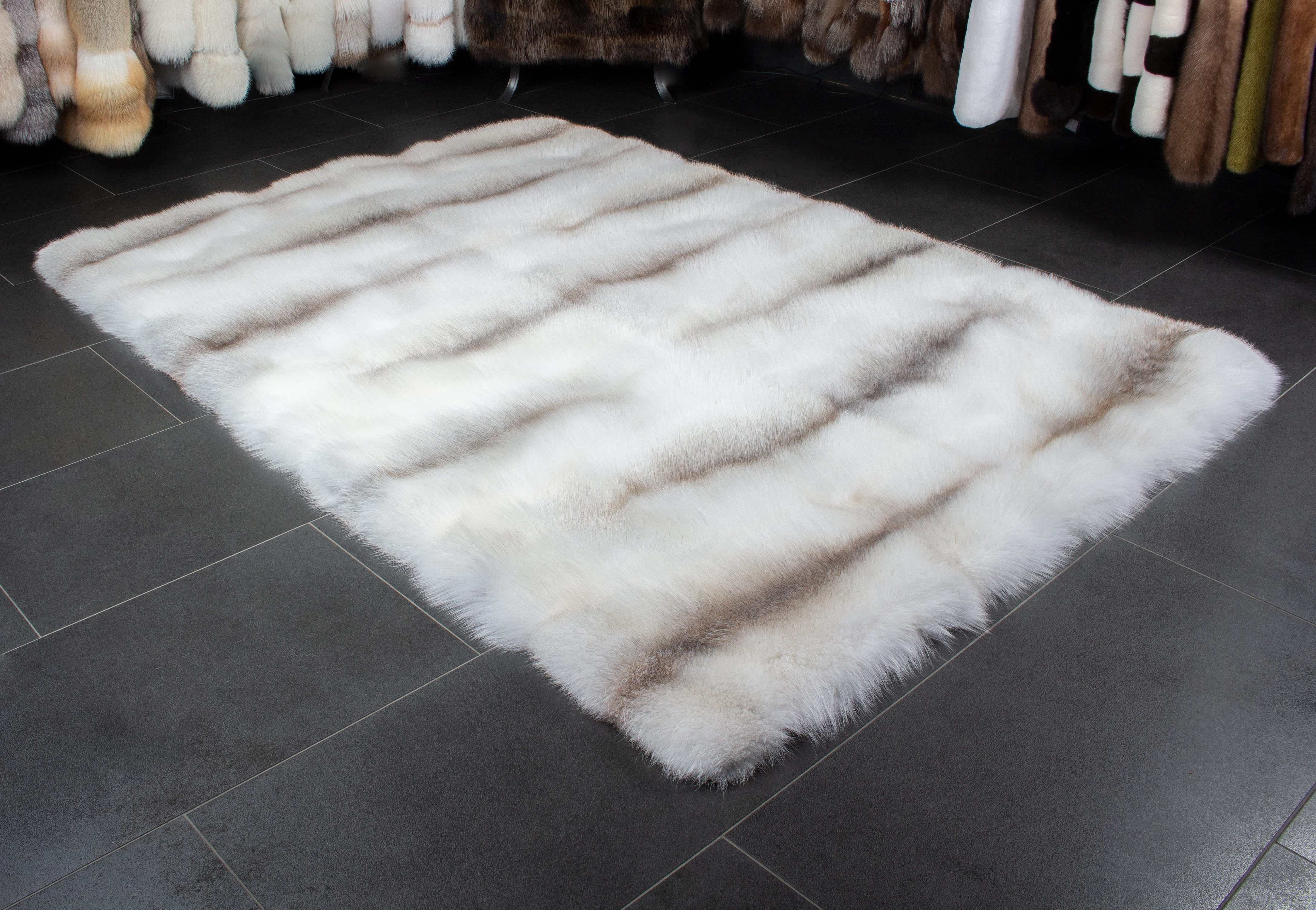 1-6354-Fawnlight-Fuchs-Fellteppich-Echtfell-Teppich-Natur-Wohndecke Eleganter Fawnlight Fuchs Fellteppich