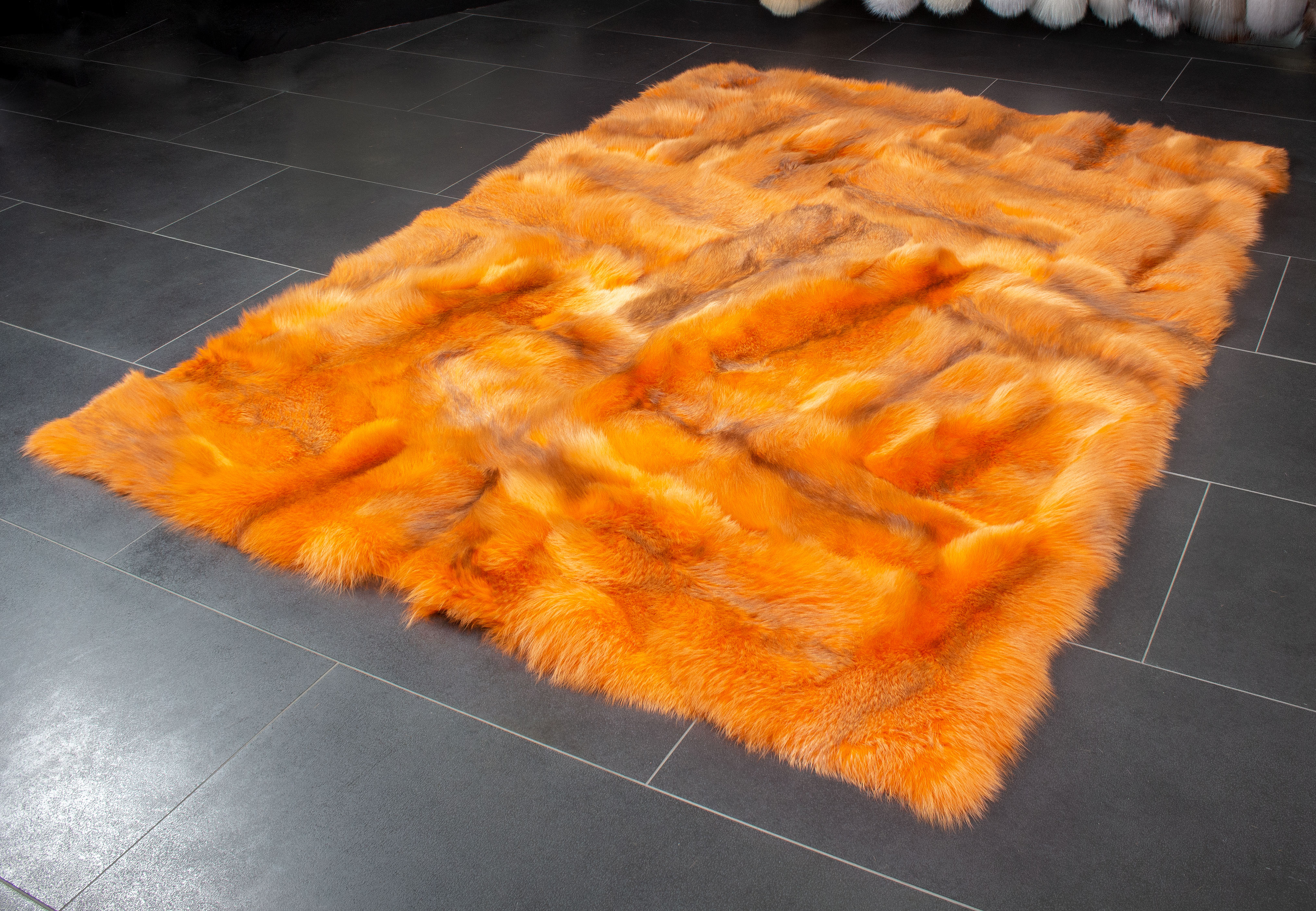 Echtfell Teppich aus europäischen Rotfuchs in orange