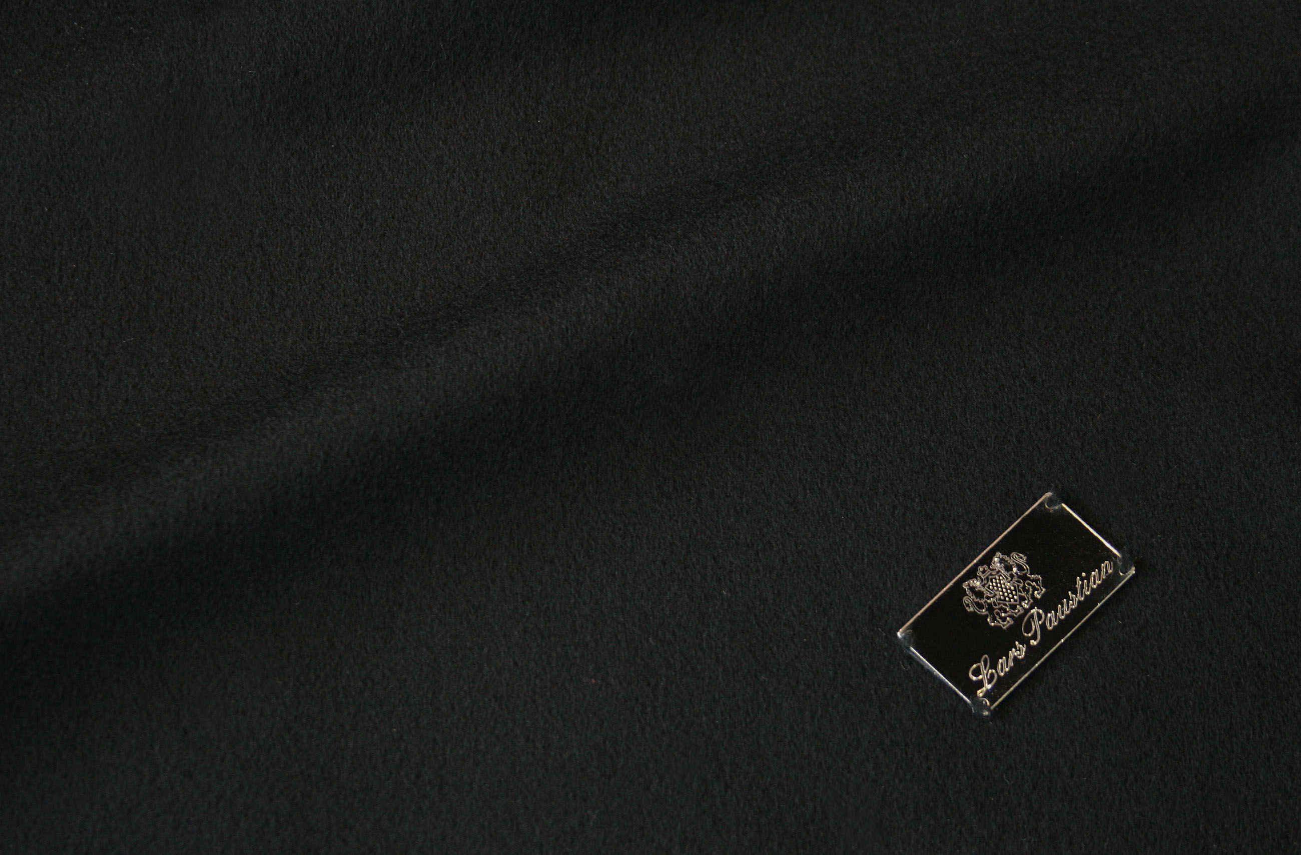 3344-Kaschmir-schwarz-Paustian Exklusive Kanadische Kojoten Felldecke - Top Lot Award