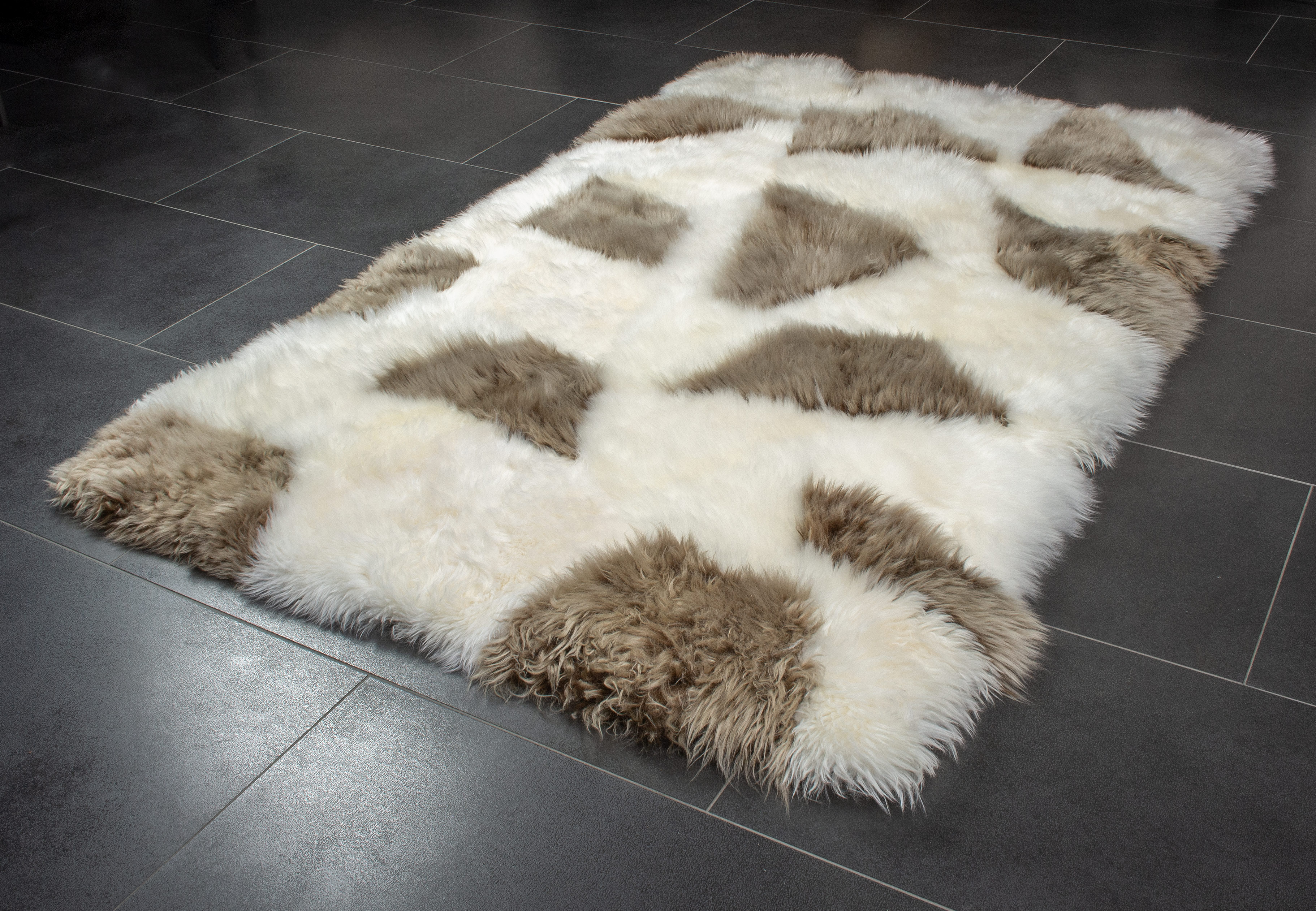 3-4862-Natureller-Lammfell-Teppich-weiss-braun-Naturfell-Lamm Natureller Lammfell Teppich "Toffee Cream"