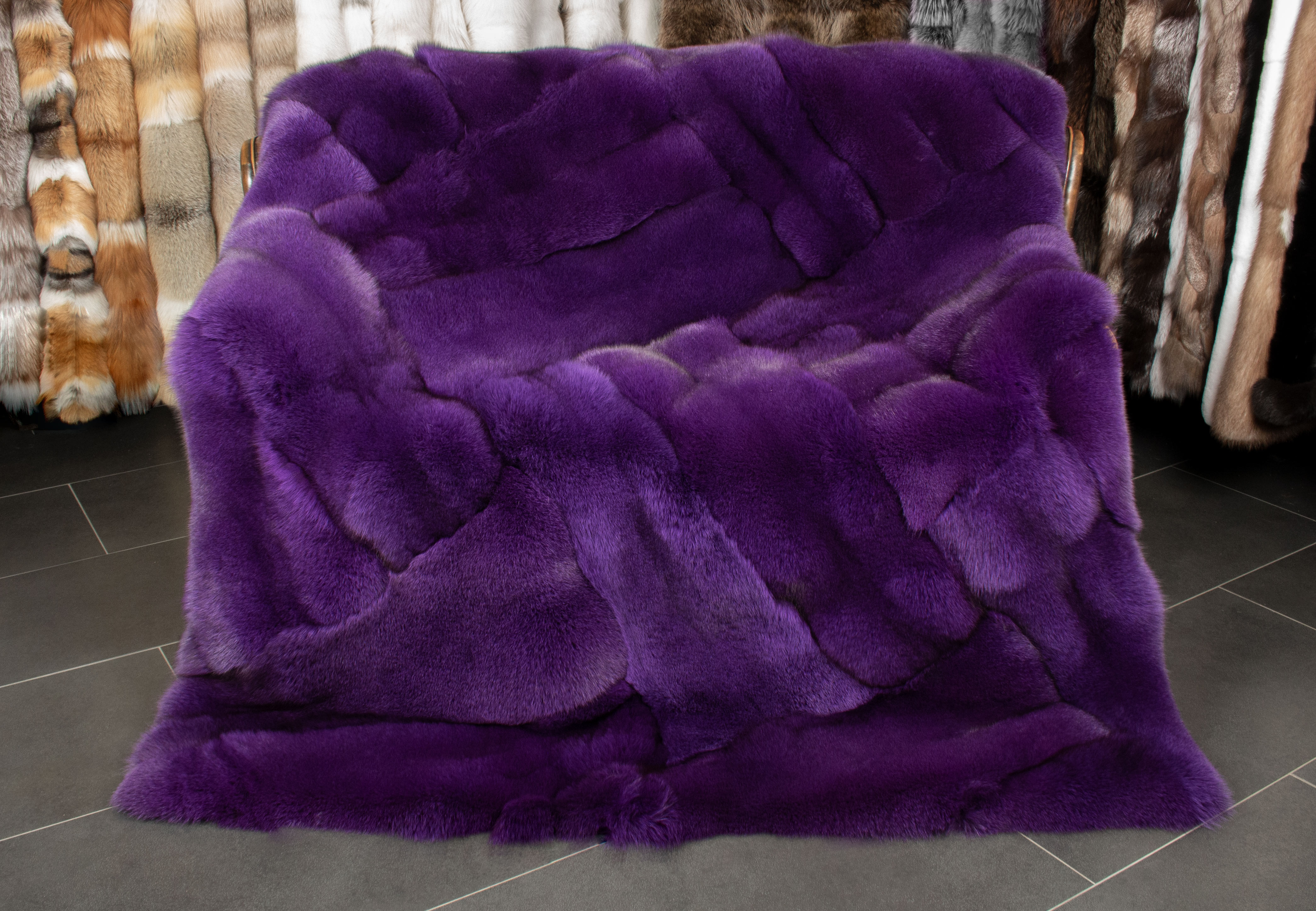 5-5253-Felldecke-Blaufuchsfellen-Indigo-Lila-Echtfell-Decke Felldecke aus Blaufuchsfellen "Indigo"