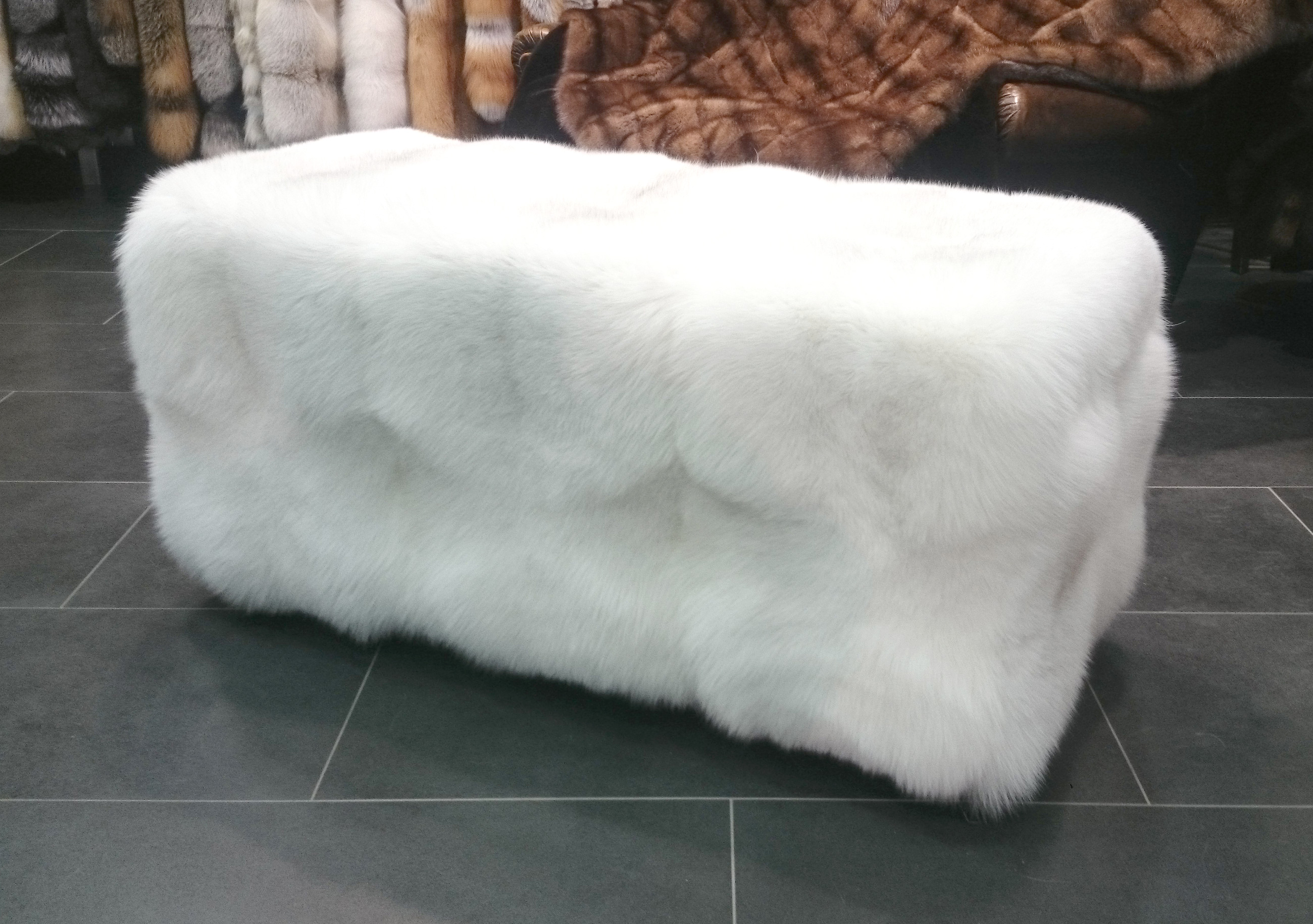 3-1922-Shadow-Fuchs-Sitzbank-SAGA-Furs-Lars-Paustian Shadow Fuchs Sitzbank von Lars Paustian