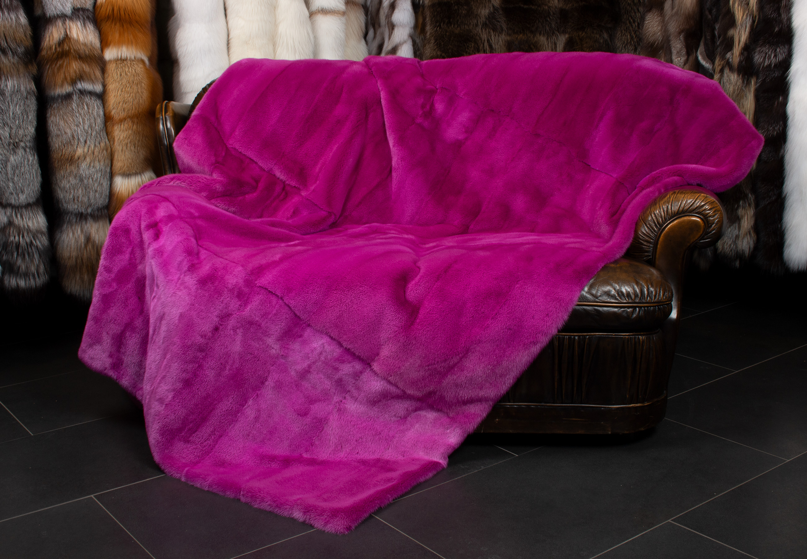 Echte Nerzfelldecke in Pink Echte Nerzfelldecke in Pink
