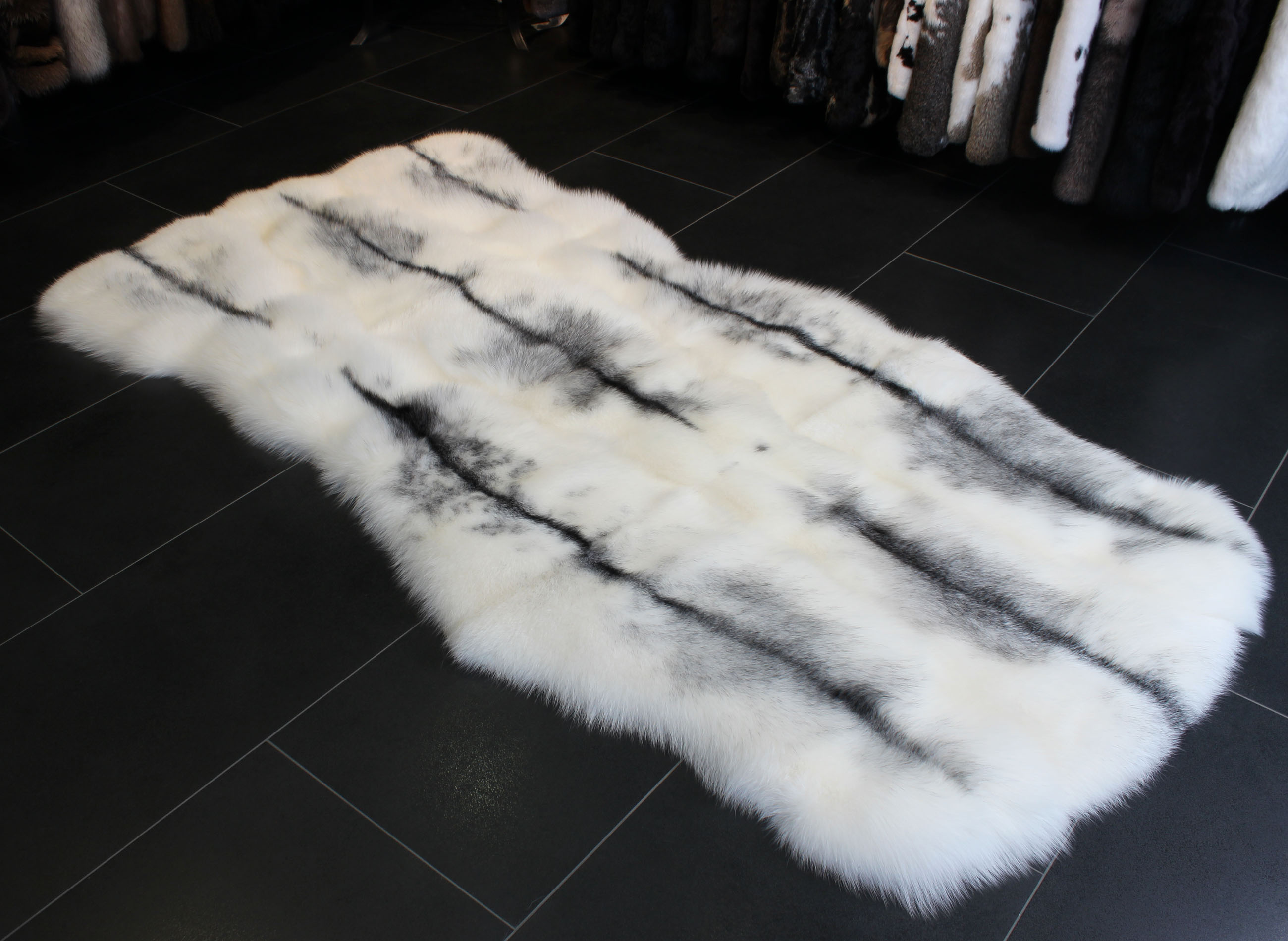 artctic-marble-saga-fuchs-teppich-0255d1b92d2770d Arctic Marble SAGA Fuchs Pelzteppich
