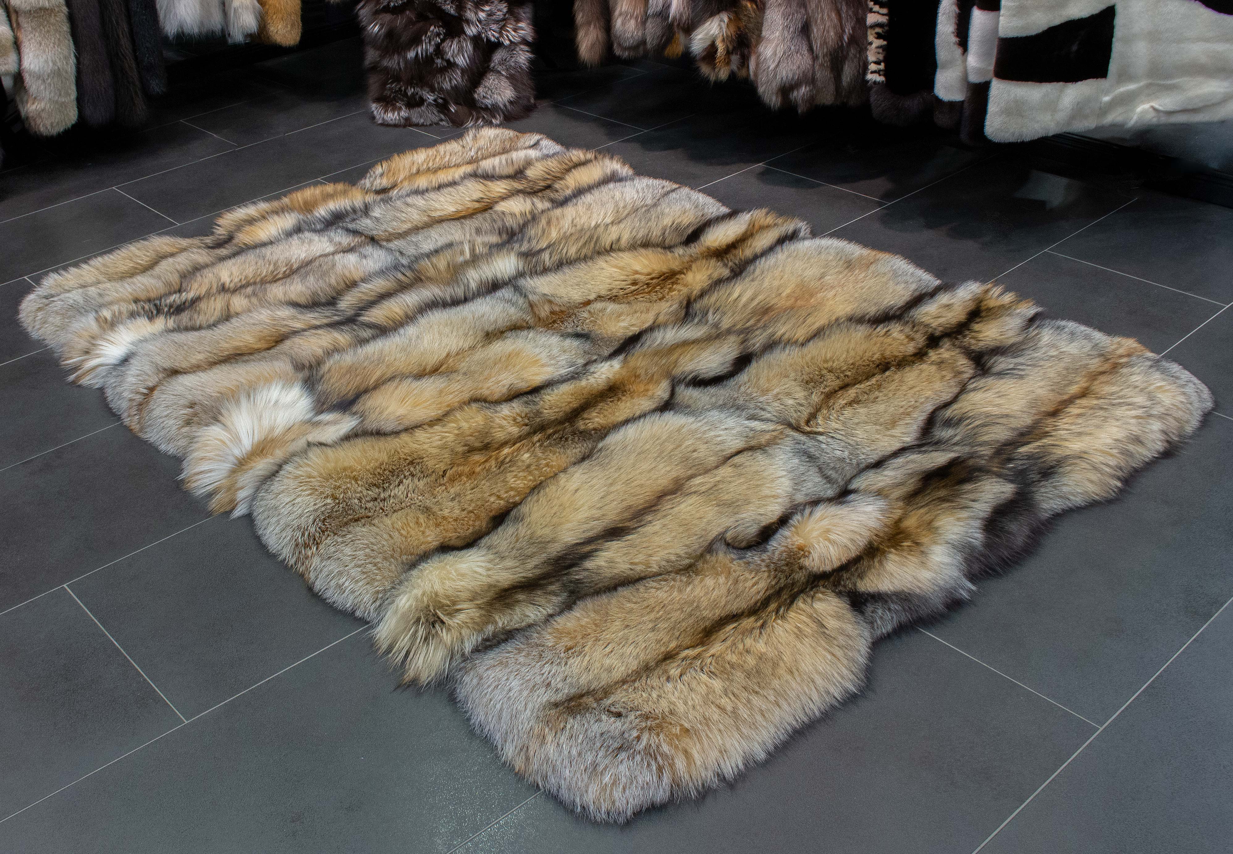 Smokey Fuchs Fellteppich "Golden Sparkle"