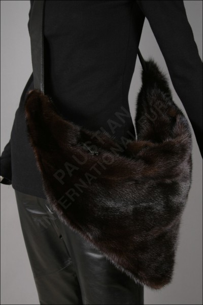 Exklusive Nerztasche aus Naturnerz und Leder Exklusive Nerztasche aus Naturnerz und Leder