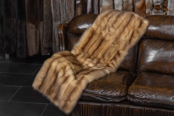 Edles Zobel Plaid aus Russischen Goldzobeln Edles Zobel Plaid aus Russischen Goldzobeln