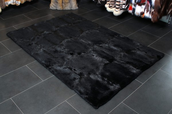 Kanadischer Biber Echtfell Teppich in Schwarz